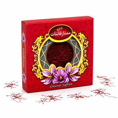 زعفران نگین نیم مثقال در بسته بندی خاتم و باکس